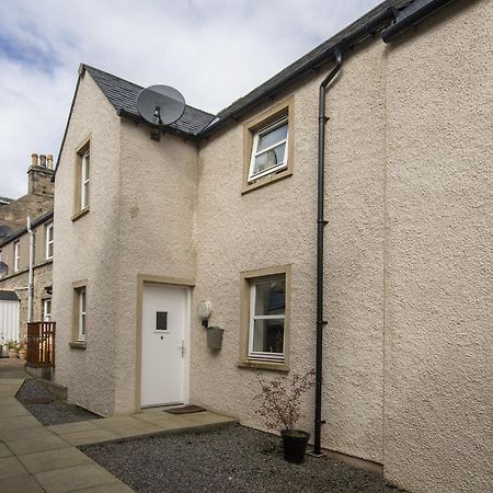 5 Varis Apartments Forres Exterior photo